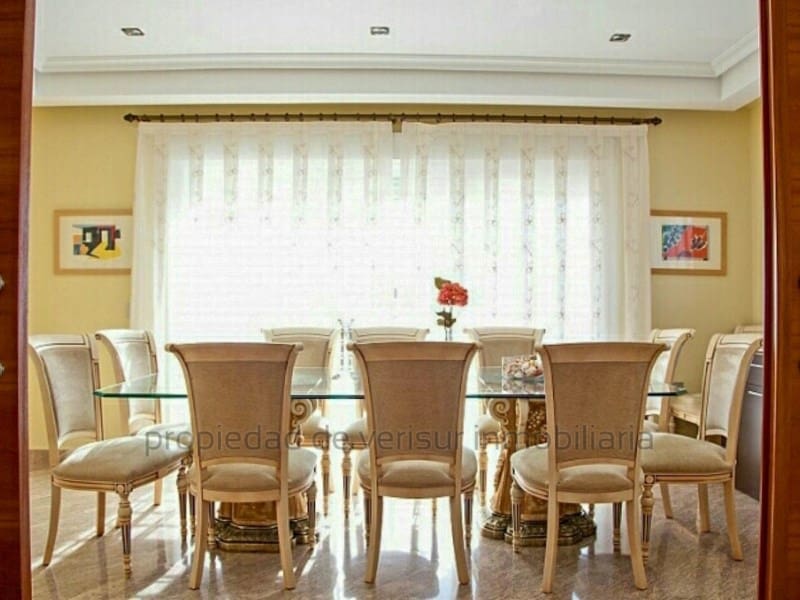 5 soverom Villa til salgs i Calabardina med svømmebasseng garasje - € 500 000 (Ref: 9149899)