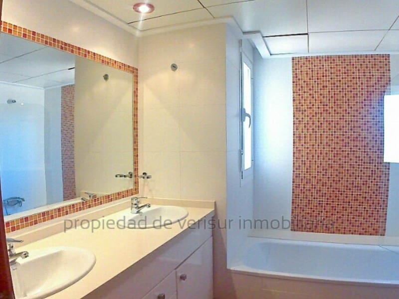 5 soverom Villa til salgs i Calabardina med svømmebasseng garasje - € 500 000 (Ref: 9149899)