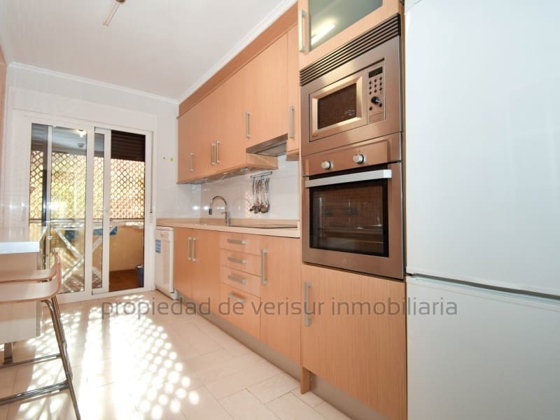 Apartamento de 2 habitaciones en Aguilas en venta con garaje - 240.000 € (Ref: 9149913)