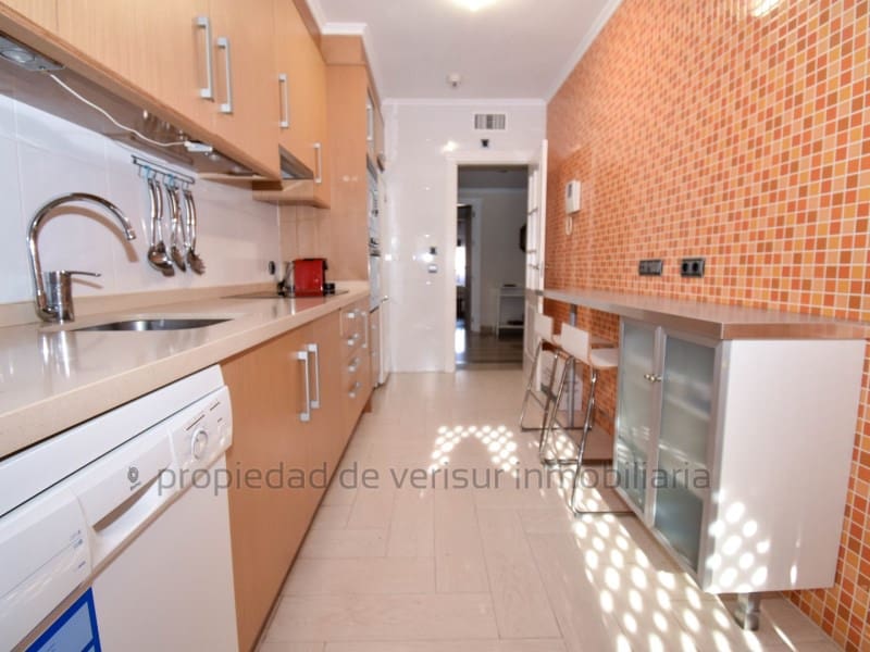 Apartamento de 2 habitaciones en Aguilas en venta con garaje - 240.000 € (Ref: 9149913)