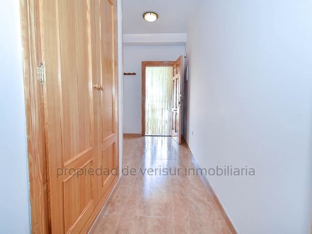 3 makuuhuone Huoneisto vuokrattavana paikassa San Juan de los Terreros, Pulpí mukana 
autotalli - 700 € (Ref: 9149930)