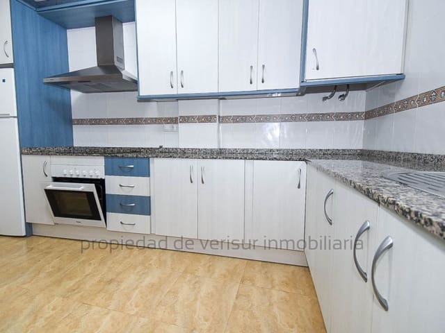 3 makuuhuone Huoneisto vuokrattavana paikassa San Juan de los Terreros, Pulpí mukana 
autotalli - 700 € (Ref: 9149930)