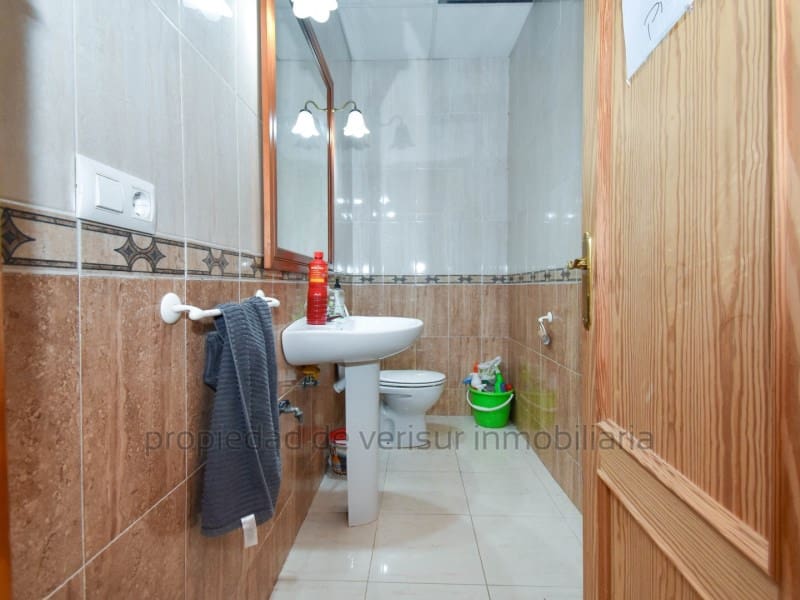 Comercial para venda em Aguilas - 180 000 € (Ref: 9149937)