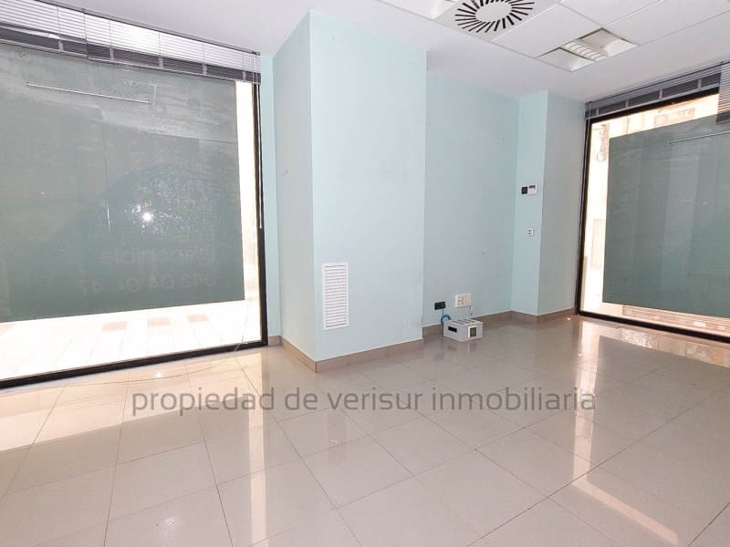 Commercial for sale in Lorca - € 370,000 (Ref: 9149940)