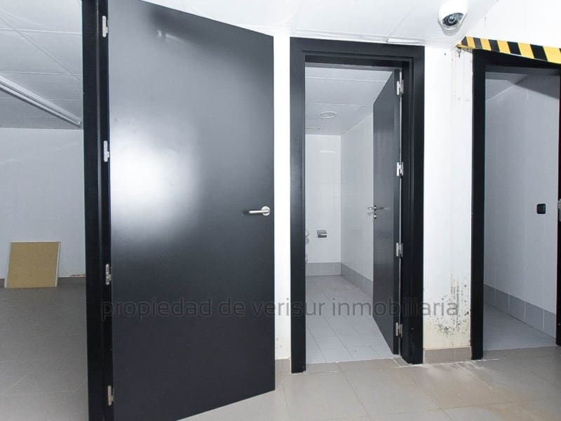 Commercial for sale in Lorca - € 370,000 (Ref: 9149940)