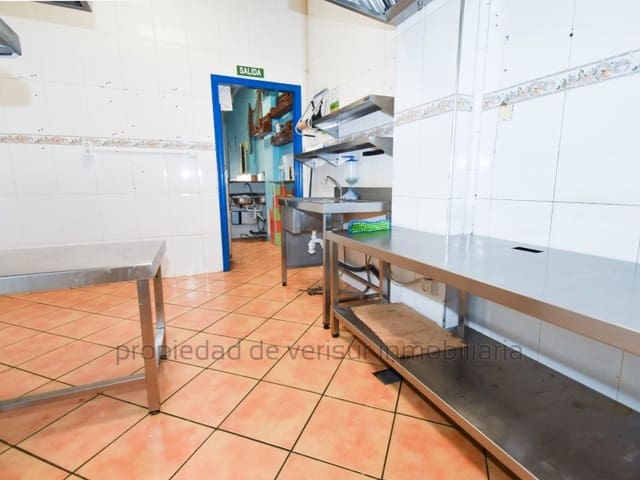 Kommersiell att hyra i Casco Antiguo, Aguilas - 750 € (Ref: 9149969)