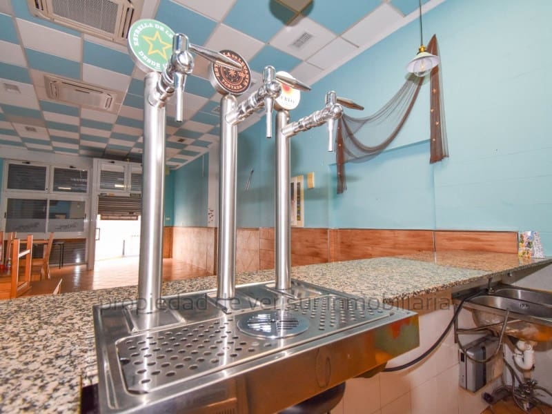 Kommersiell til salgs i Aguilas - € 130 000 (Ref: 9149970)