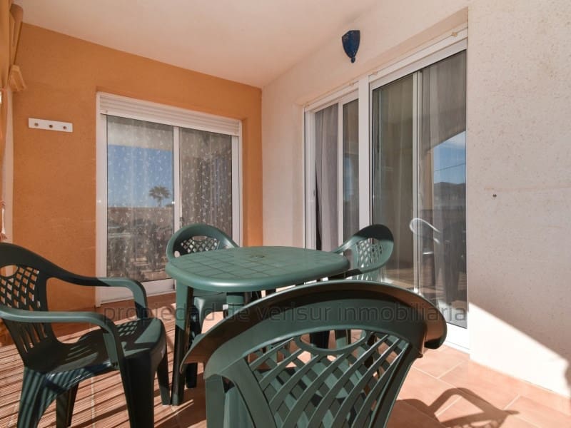 2 slaapkamer Appartement voor vakantieverhuur in Calabardina met garage - € 1.500 (Ref: 9149973)