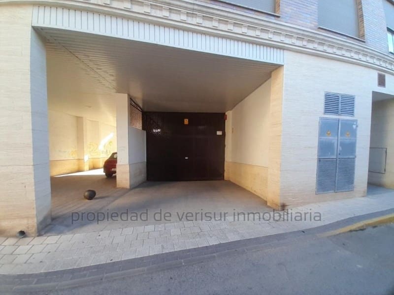 Garage til salg i Puerto Lumbreras - € 6.900 (Ref: 9149974)