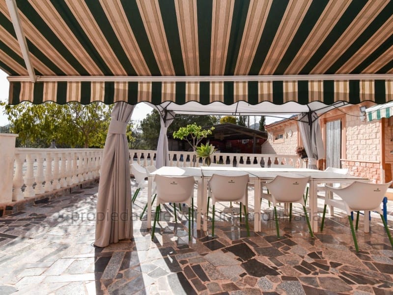 5 soveværelse Finca/Landehus til salg i Calabardina med garage - € 370.000 (Ref: 9149976)