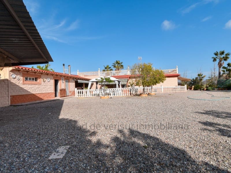 5 soveværelse Finca/Landehus til salg i Calabardina med garage - € 370.000 (Ref: 9149976)