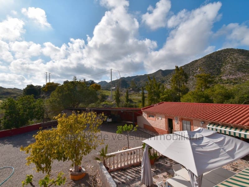 5 soveværelse Finca/Landehus til salg i Calabardina med garage - € 370.000 (Ref: 9149976)