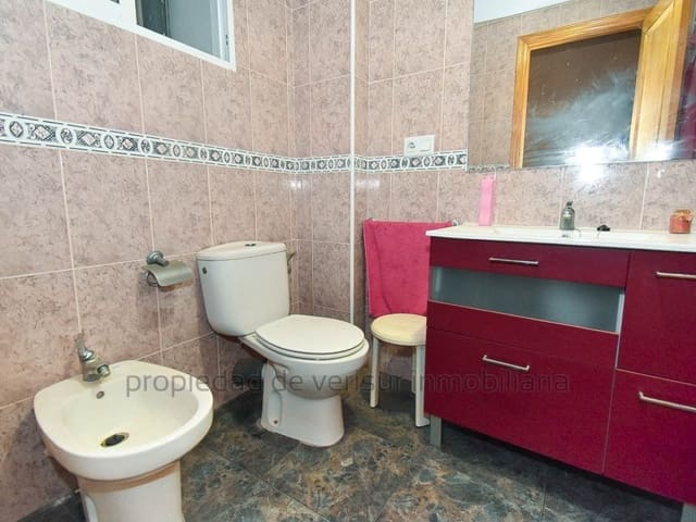 4 sovrum Lägenhet till salu i Casco Antiguo, Aguilas med garage - 160 000 € (Ref: 9149981)