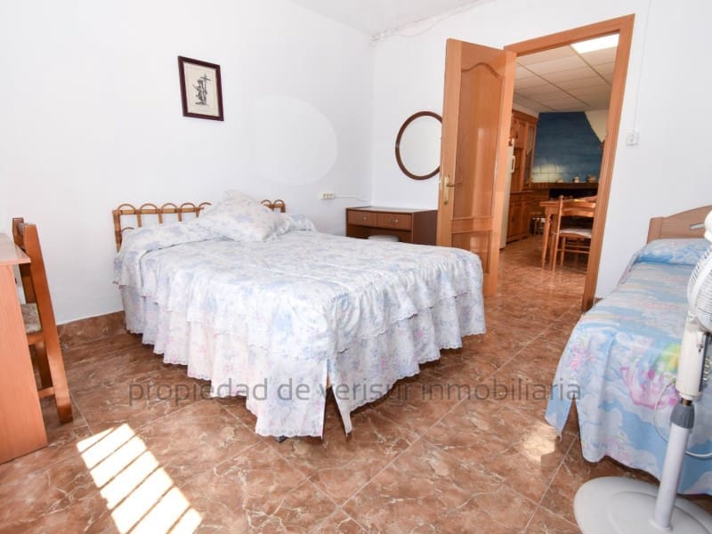 Finca/Casa Rural de 6 habitaciones en Calabardina en venta con garaje - 160.000 € (Ref: 9149987)