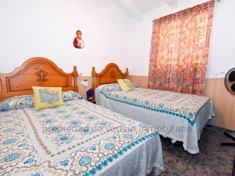 Finca/Casa Rural de 6 habitaciones en Calabardina en venta con garaje - 160.000 € (Ref: 9149987)