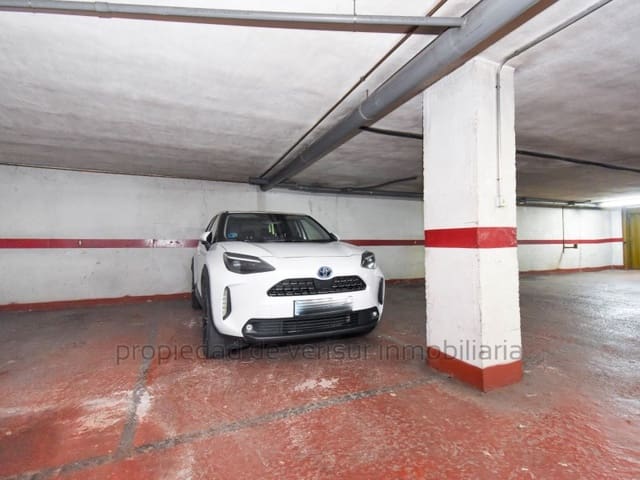 Garage til salg i Casco Antiguo, Aguilas - € 30.000 (Ref: 9149996)