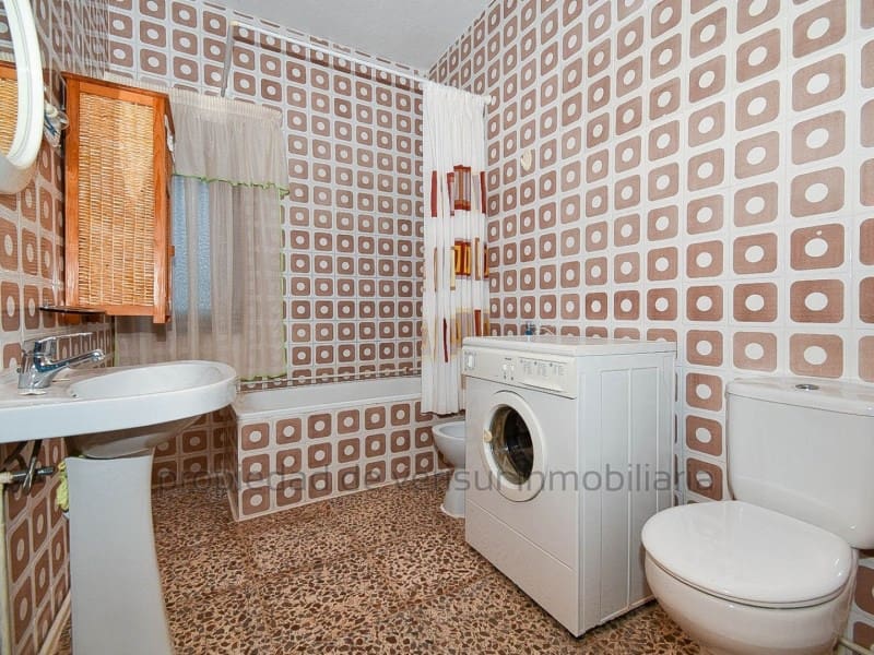 8 chambre Maison de Ville à vendre à San Juan de los Terreros avec garage - 250 000 € (Ref: 9150003)