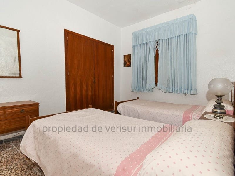 8 chambre Maison de Ville à vendre à San Juan de los Terreros avec garage - 250 000 € (Ref: 9150003)