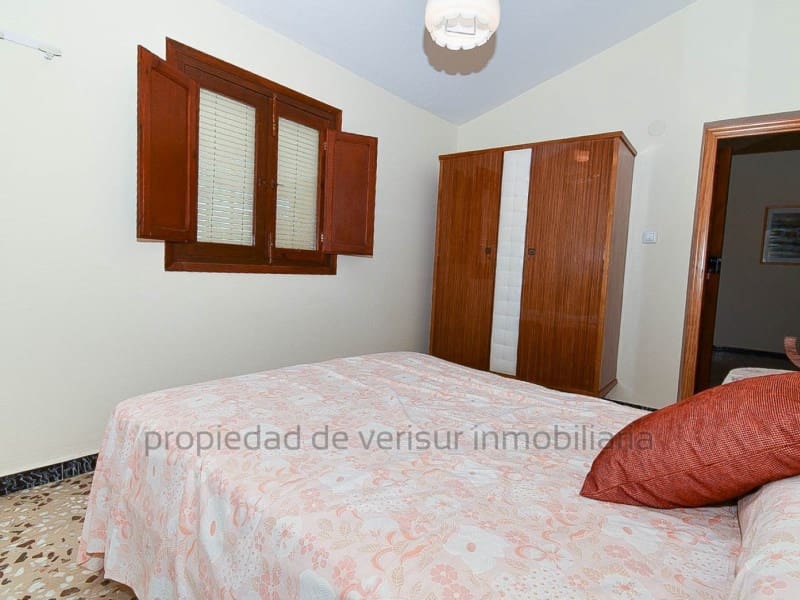 8 chambre Maison de Ville à vendre à San Juan de los Terreros avec garage - 250 000 € (Ref: 9150003)