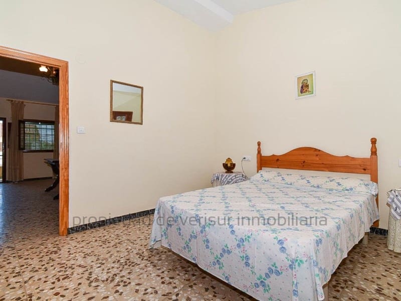 8 chambre Maison de Ville à vendre à San Juan de los Terreros avec garage - 250 000 € (Ref: 9150003)