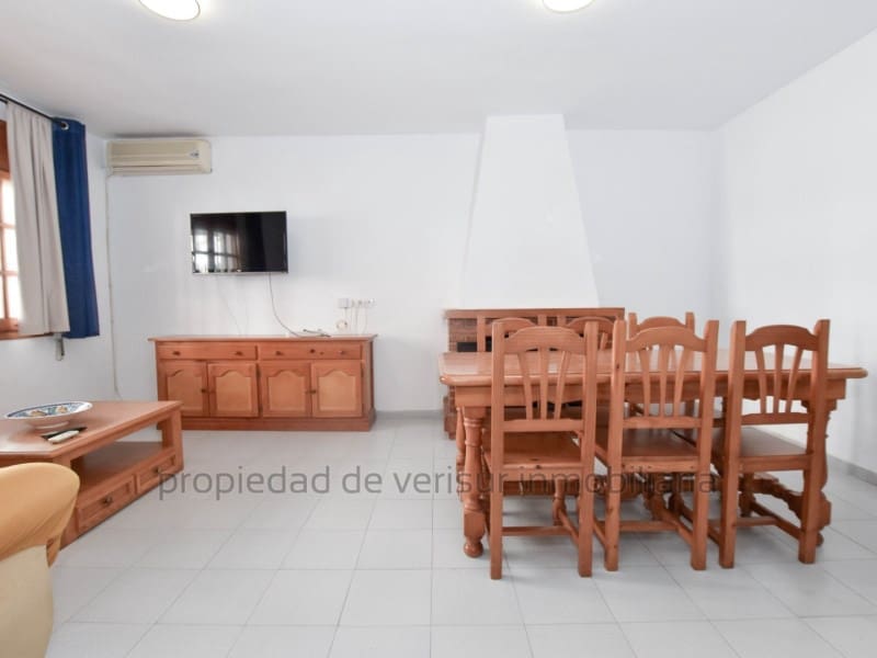 3 bedroom Apartment for rent in Garrucha - € 850 (Ref: 9150016)