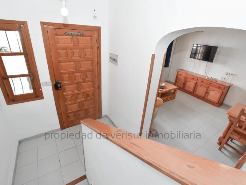 3 bedroom Apartment for rent in Garrucha - € 850 (Ref: 9150016)
