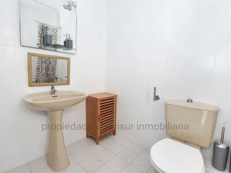3 bedroom Apartment for rent in Garrucha - € 850 (Ref: 9150016)