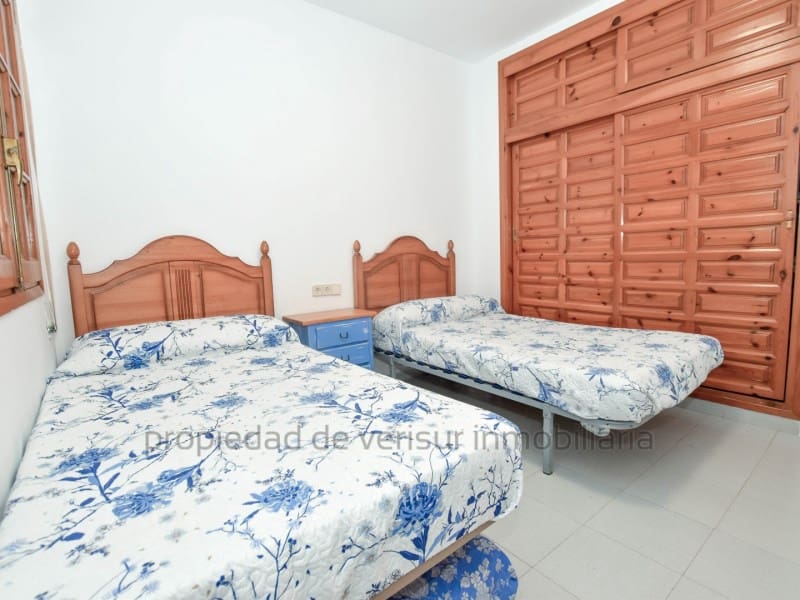 3 bedroom Apartment for rent in Garrucha - € 850 (Ref: 9150016)