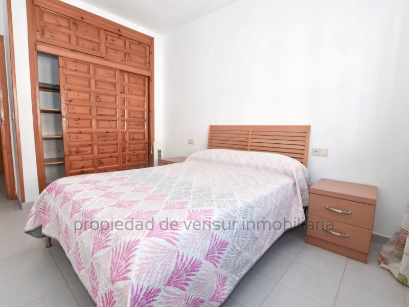 3 bedroom Apartment for rent in Garrucha - € 850 (Ref: 9150016)