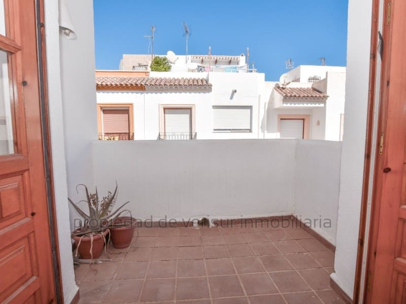 3 bedroom Apartment for rent in Garrucha - € 850 (Ref: 9150016)