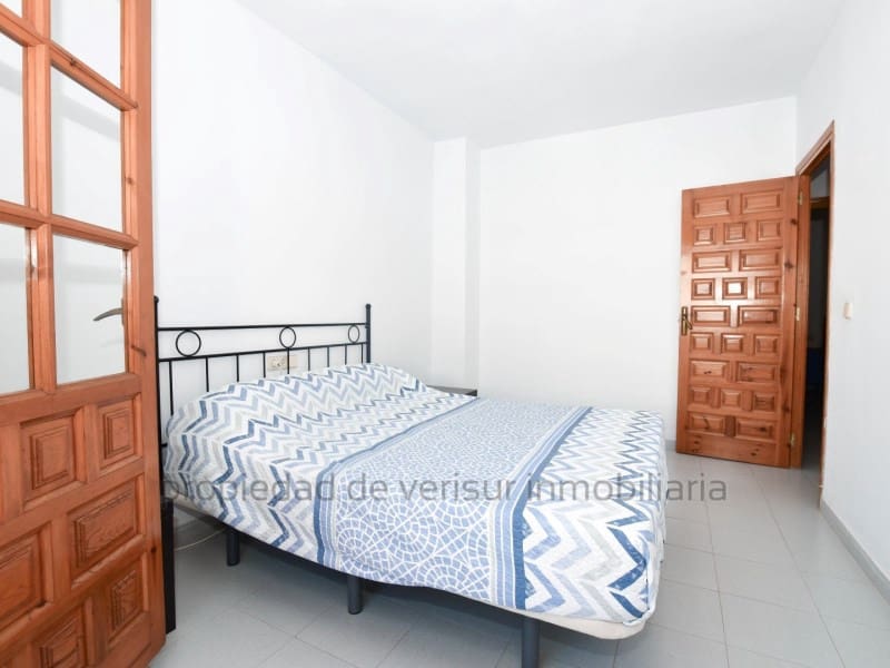 3 bedroom Apartment for rent in Garrucha - € 850 (Ref: 9150016)