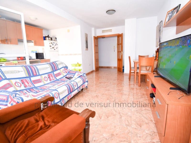 3 slaapkamer Flat voor vakantieverhuur in Aguilas - € 800 (Ref: 9150040)