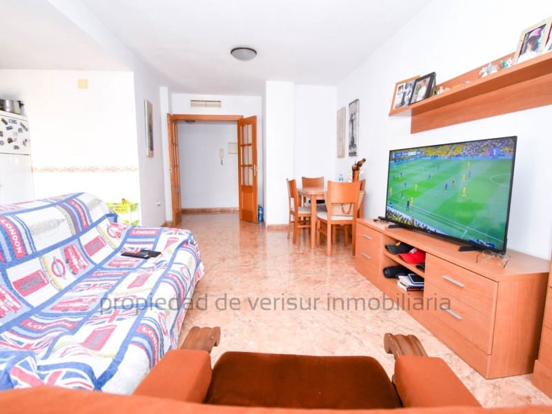 3 slaapkamer Flat voor vakantieverhuur in Aguilas - € 800 (Ref: 9150040)