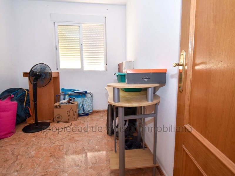3 slaapkamer Flat voor vakantieverhuur in Aguilas - € 800 (Ref: 9150040)