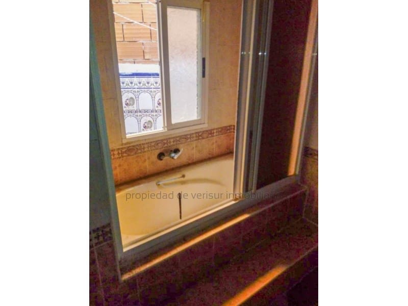 3 bedroom Flat for sale in Fines - € 41,500 (Ref: 9150046)