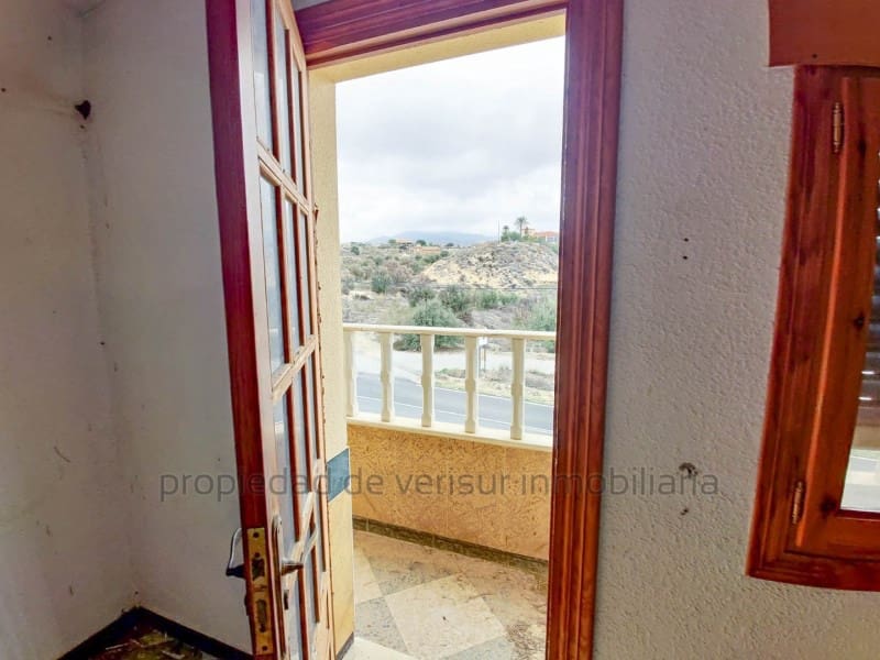 3 bedroom Flat for sale in Fines - € 41,500 (Ref: 9150046)