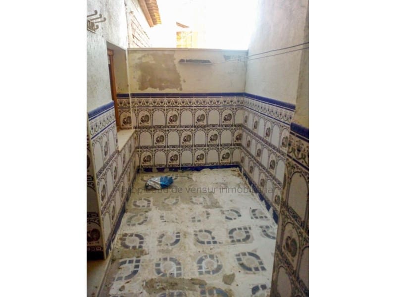 3 bedroom Flat for sale in Fines - € 41,500 (Ref: 9150046)