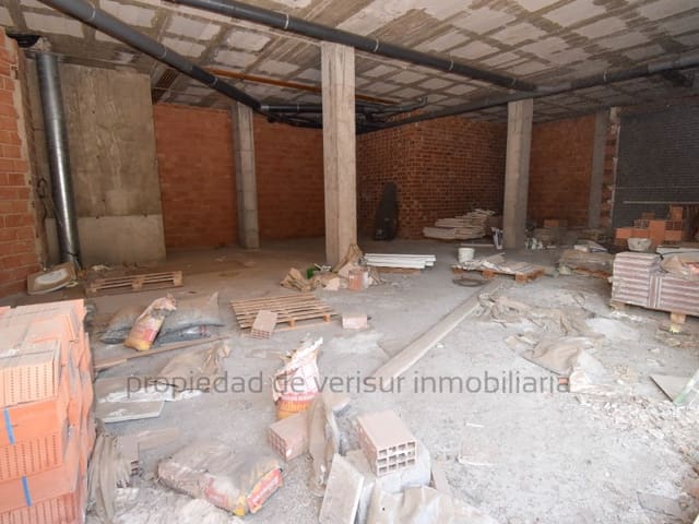 Commercial for sale in Calarreona, Aguilas - € 280,000 (Ref: 9150047)