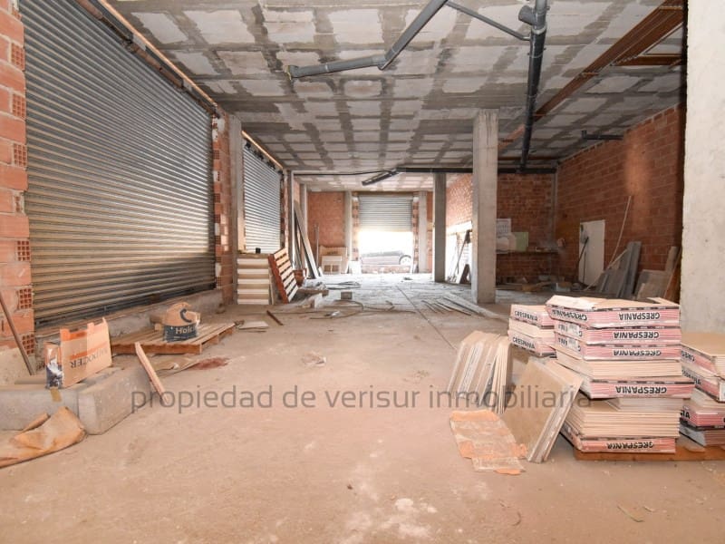 Kommersiell til salgs i Calarreona - € 280 000 (Ref: 9150047)