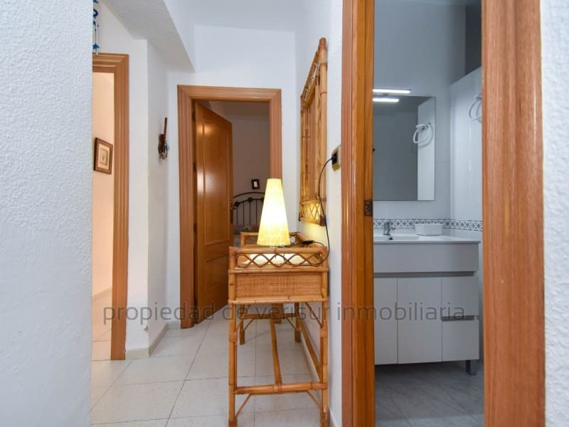 3 soveværelse Villa til leje i Calarreona med garage - € 700 (Ref: 9150055)