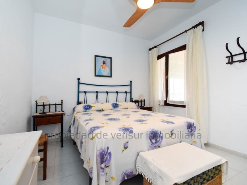 3 soveværelse Villa til leje i Calarreona med garage - € 700 (Ref: 9150055)