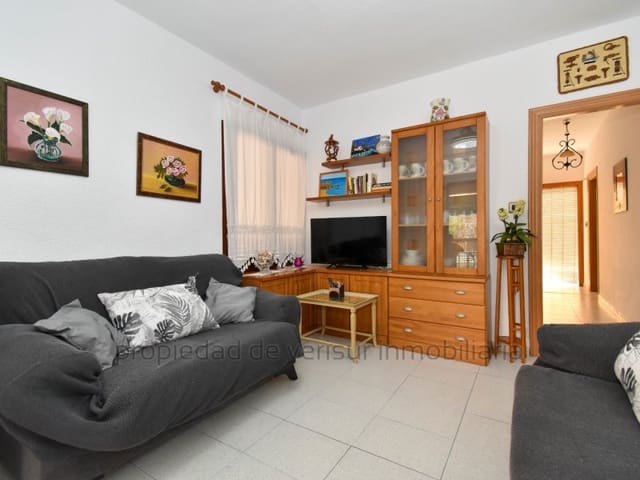 3 bedroom Villa for rent in Calarreona, Aguilas with garage - € 700 (Ref: 9150055)