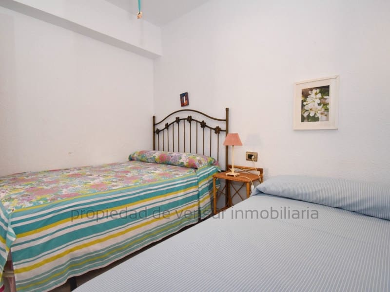 3 soveværelse Villa til leje i Calarreona med garage - € 700 (Ref: 9150055)