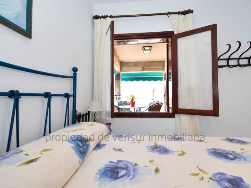 3 soveværelse Villa til leje i Calarreona med garage - € 700 (Ref: 9150055)