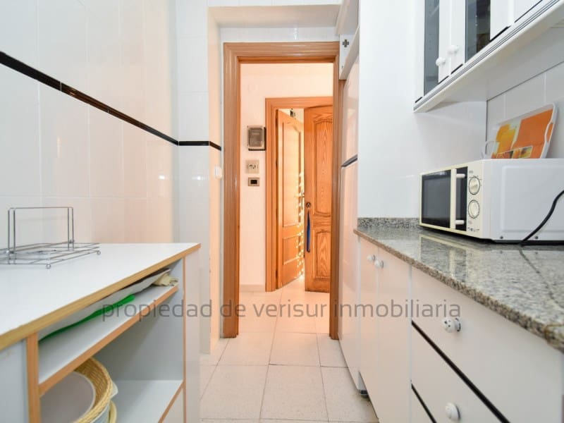 3 soveværelse Villa til leje i Calarreona med garage - € 700 (Ref: 9150055)