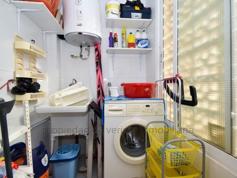 3 soveværelse Villa til leje i Calarreona med garage - € 700 (Ref: 9150055)