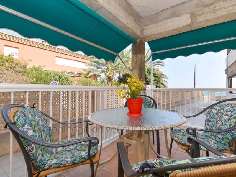 3 soveværelse Villa til leje i Calarreona med garage - € 700 (Ref: 9150055)