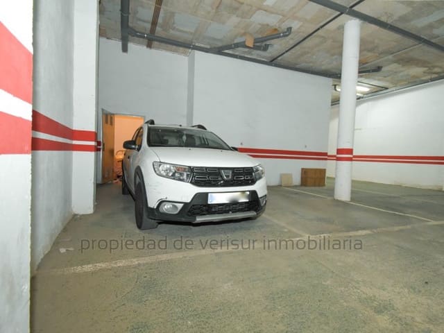 Garage til salg i Casco Antiguo, Aguilas - € 18.000 (Ref: 9150056)