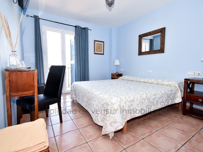 8 soveværelse Hotel til salg i Calabardina - € 690.000 (Ref: 9150073)