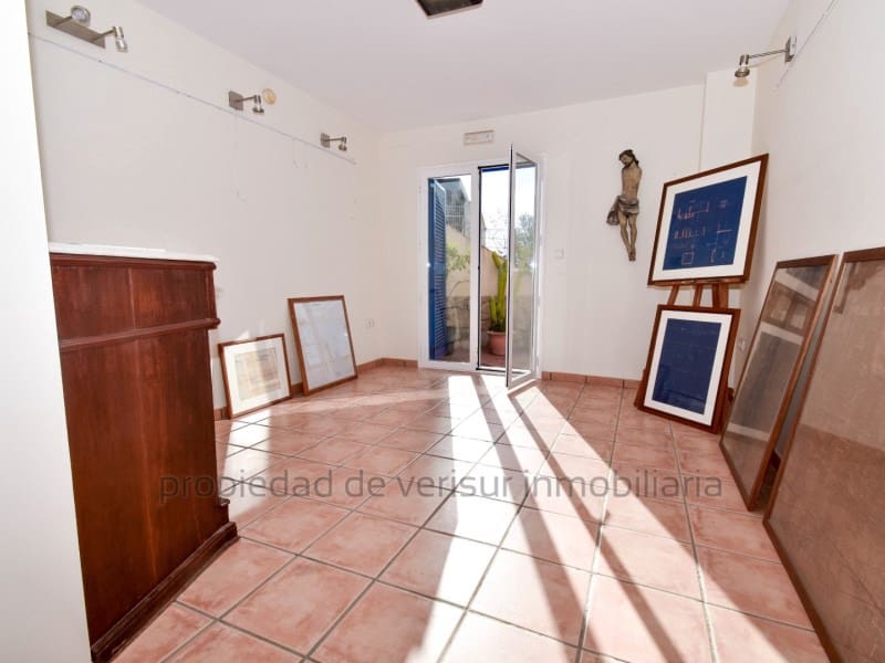 8 soveværelse Hotel til salg i Calabardina - € 690.000 (Ref: 9150073)